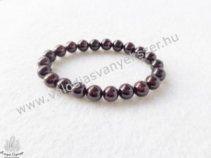 Legyen kitartóbb, bátrabb és egészségesebb gránát ásvány karkötő segítségével!